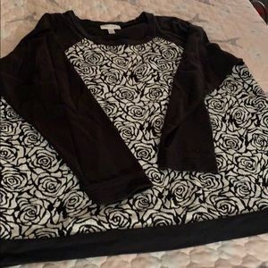 Rose sketched Sweatshirt